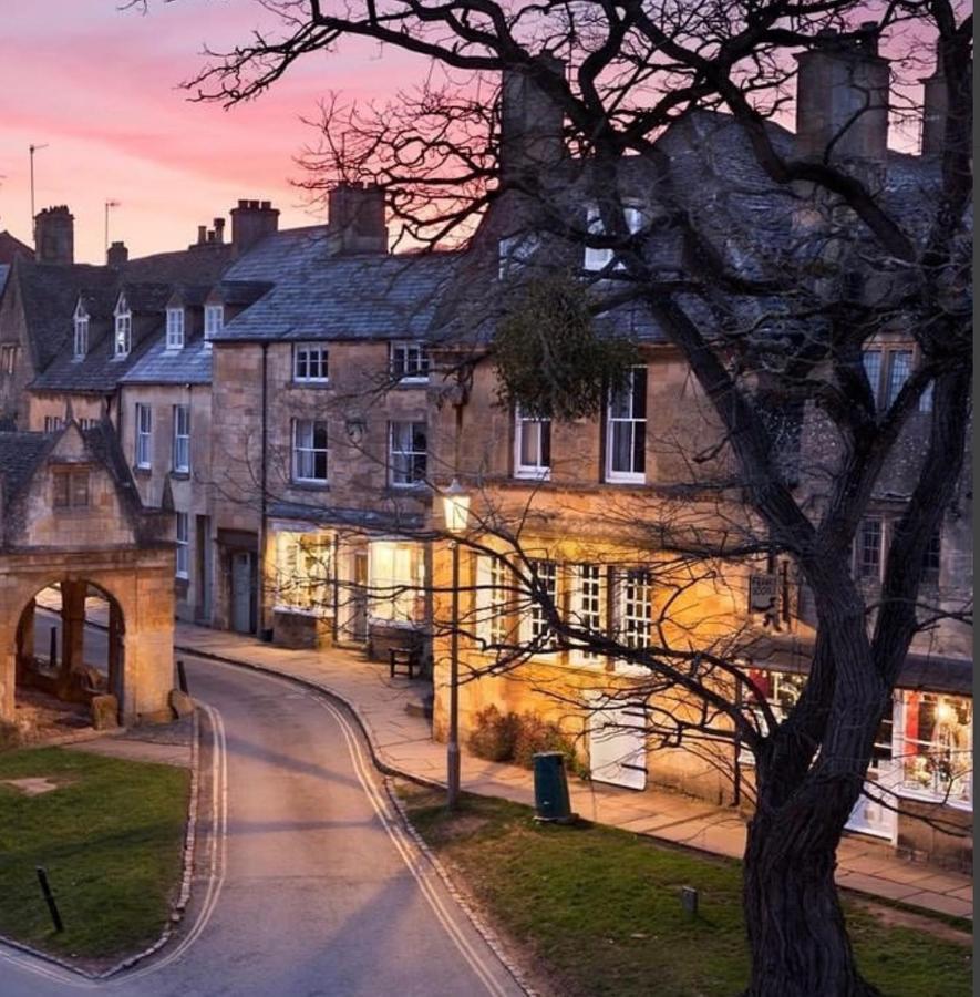 Vine Cottage Chipping Campden Eksteriør billede